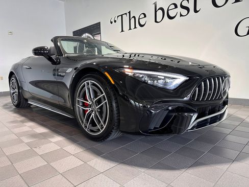 New 2025 Mercedes-Benz SL 55 AMG 4MATIC image 1