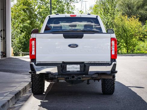 Used 2023 Ford F350 XLT w/ FX4 Off-Road Package AWD/4WD image 4