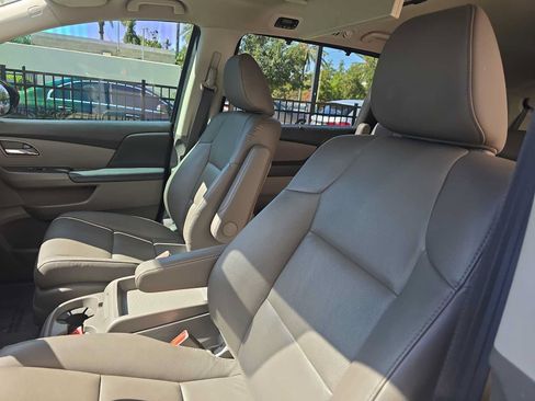 Used 2014 Honda Odyssey Touring image 18