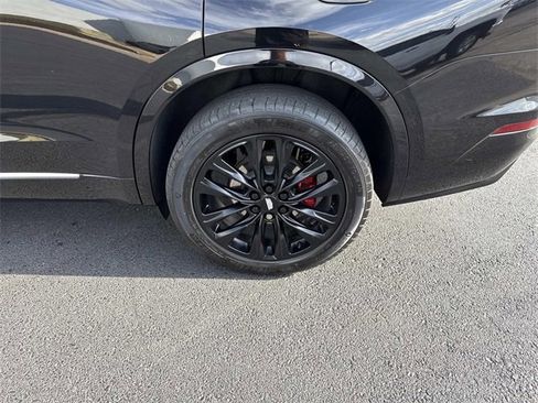 Certified 2023 Cadillac XT6 Sport image 32