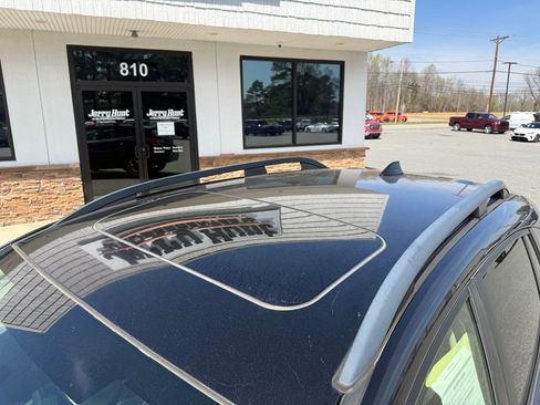 Used 2020 Subaru Crosstrek 2.0i Premium w/ Moonroof Package 2 image 12