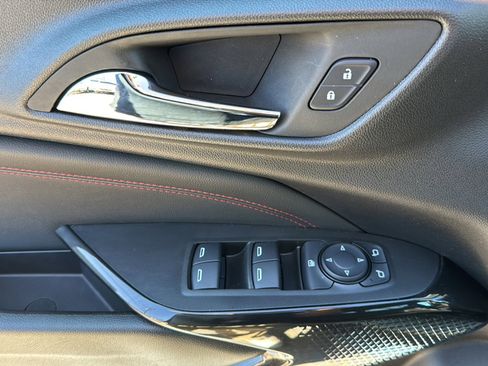 Used 2024 Chevrolet Trax RS w/ Driver Confidence Package image 15