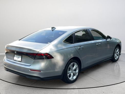 Used 2025 Honda Accord LX image 8