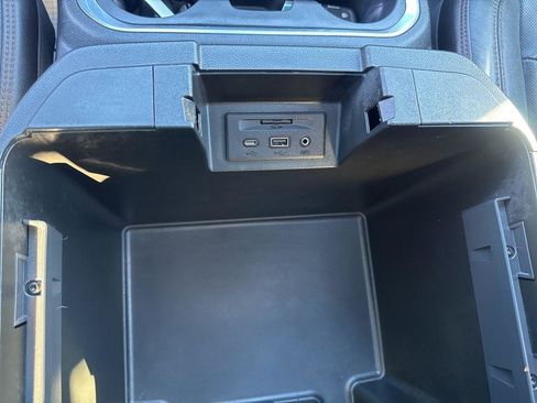 Used 2020 GMC Sierra 2500 AT4 w/ AT4 Premium Package image 38