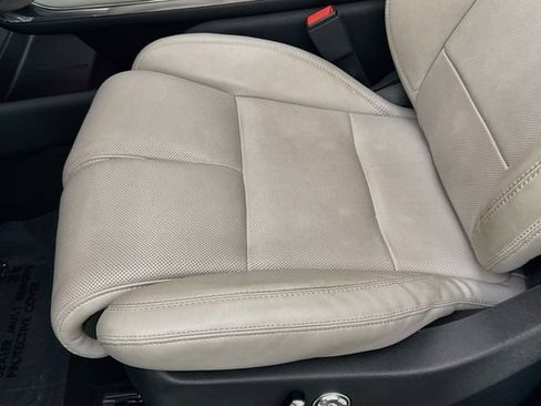 Used 2025 Lincoln Navigator L Reserve AWD/4WD image 20