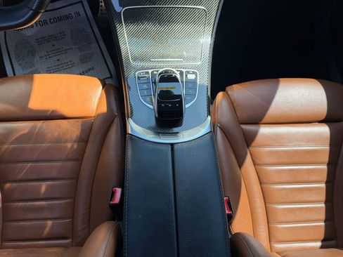 Used 2019 Mercedes-Benz GLC 43 AMG 4MATIC image 20