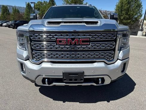 Used 2022 GMC Sierra 2500 Denali w/ Denali Ultimate Package AWD/4WD image 15