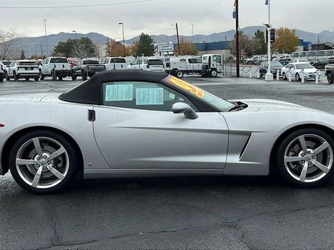 Used 2008 Chevrolet Corvette Convertible w/ Preferred Equipment Group image 4