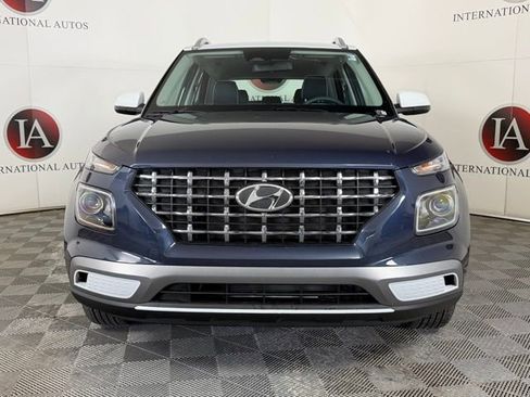 New 2026 Hyundai Venue SEL image 3