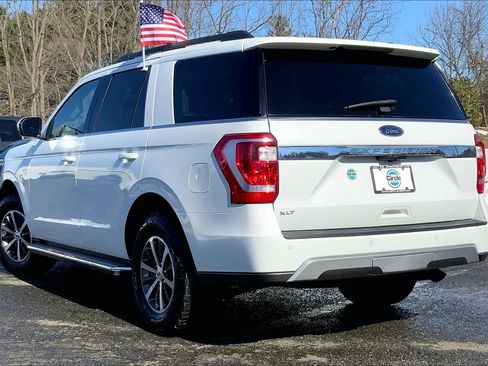 Used 2021 Ford Expedition XLT image 10