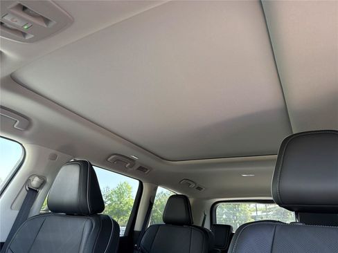 New 2026 INFINITI QX80 Luxe w/ Cargo Package AWD/4WD image 7