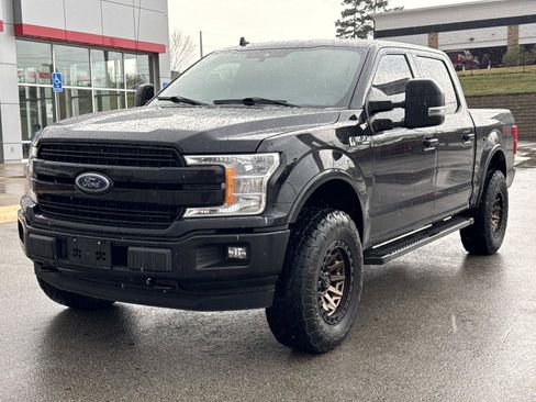 Used 2020 Ford F150 Lariat image 3