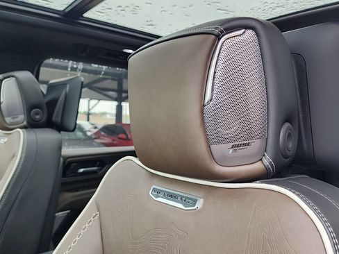 New 2026 GMC Yukon XL Denali Ultimate AWD/4WD image 18