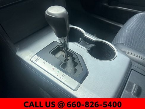 Used 2013 Toyota Camry SE w/ Convenience Pkg FWD image 15