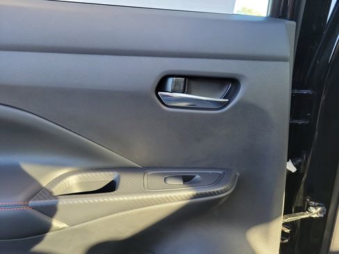 Used 2025 Nissan Versa SR w/ Trunk Package image 12