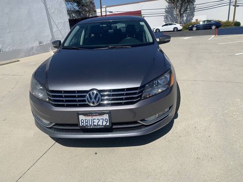 Used 2014 Volkswagen Passat TDI SEL Premium FWD image 5