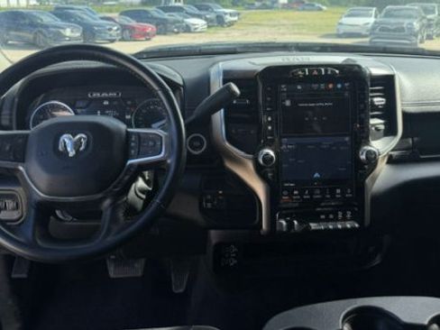 Used 2024 RAM 2500 Laramie w/ Safety Group AWD/4WD image 8