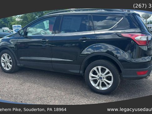 Used 2018 Ford Escape SEL AWD/4WD image 8