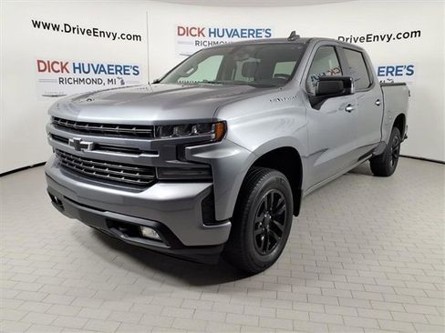 Used 2021 Chevrolet Silverado 1500 RST image 1