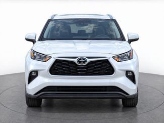 Used 2026 Toyota Highlander XLE AWD/4WD video 2
