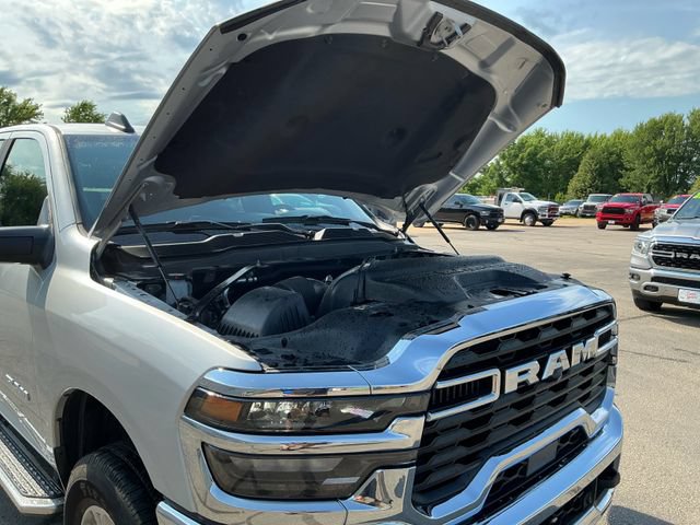 Used 2026 RAM 2500 Big Horn AWD/4WD image 11