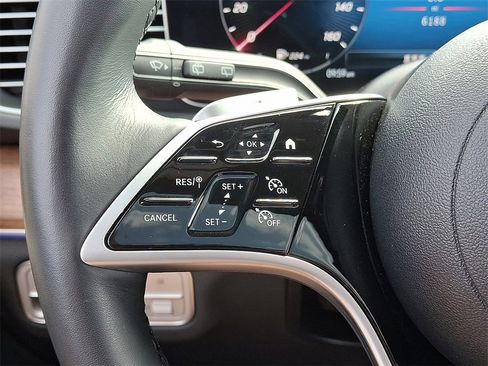 Certified 2025 Mercedes-Benz GLE 350 4MATIC image 22