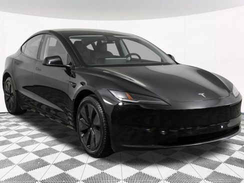 Used 2025 Tesla Model 3 Long Range RWD image 13
