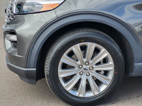 Used 2020 Ford Explorer Limited image 8