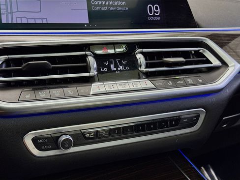 Used 2020 BMW X5 xDrive40i w/ Parking Assistance Package image 12