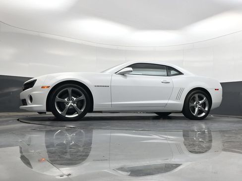 Used 2010 Chevrolet Camaro SS w/ RS Package RWD image 36