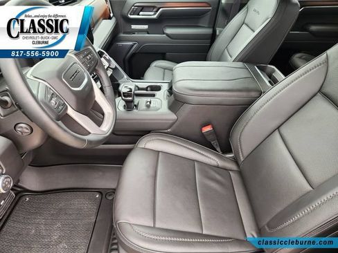 Used 2026 GMC Sierra 1500 Denali w/ Denali Reserve Package AWD/4WD image 16