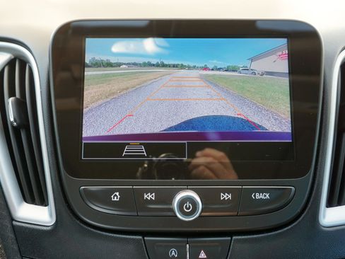 Used 2024 Chevrolet Malibu LT image 13