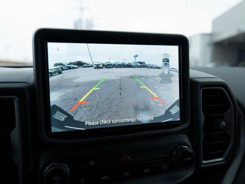 Used 2021 Ford Bronco Sport Outer Banks w/ Outer Banks Package (96D) image 20