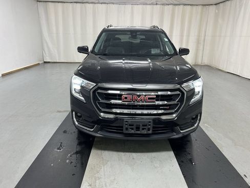 Used 2022 GMC Terrain AT4 w/ Infotainment Package II AWD/4WD image 3