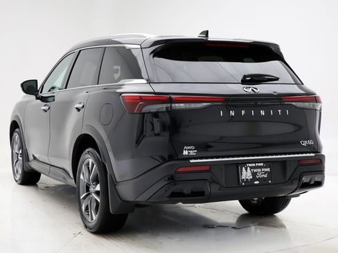 Used 2023 INFINITI QX60 Luxe w/ Vision Package image 7