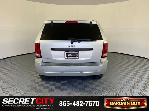 Used 2008 Jeep Grand Cherokee Laredo RWD image 6