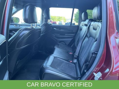Used 2024 Jeep Grand Cherokee Altitude AWD/4WD image 25