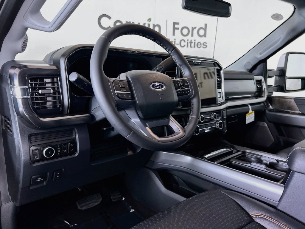New 2026 Ford F350 Lariat w/ Chrome Package AWD/4WD image 3