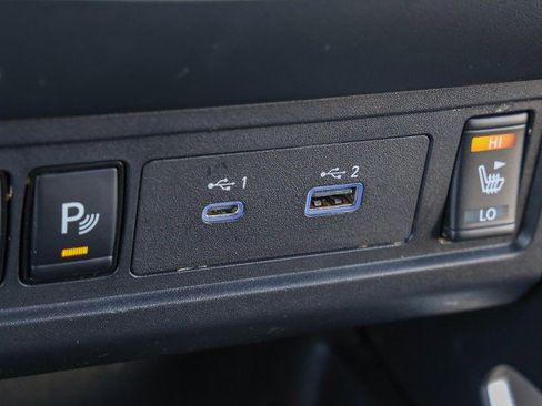 Used 2022 Nissan Frontier SV image 20