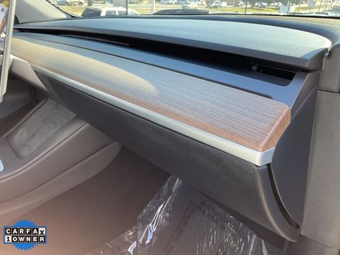 Used 2022 Tesla Model Y Performance image 65