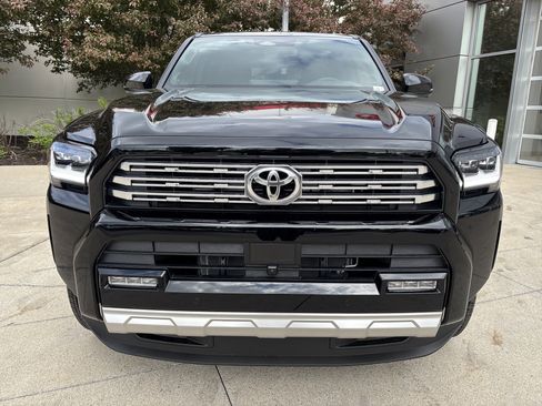 New 2026 Toyota 4Runner Limited AWD/4WD image 5