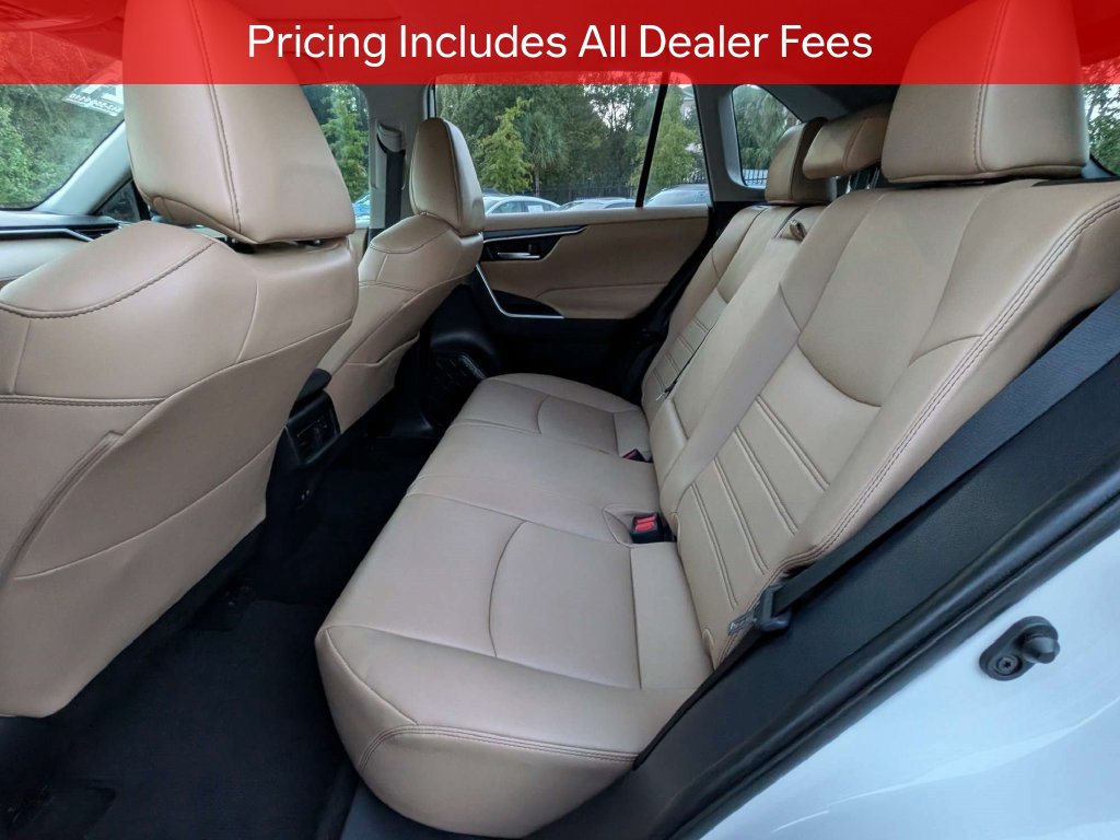 Certified 2021 Toyota RAV4 XLE Premium FWD image 15