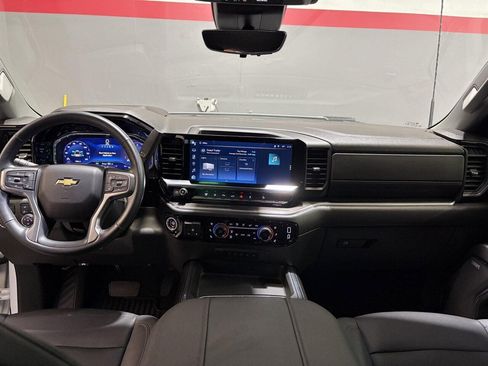 Used 2024 Chevrolet Silverado 2500 LTZ w/ LTZ Plus Package image 26