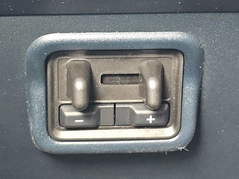 New 2025 Ford Maverick Lariat w/ Black Appearance Package image 11