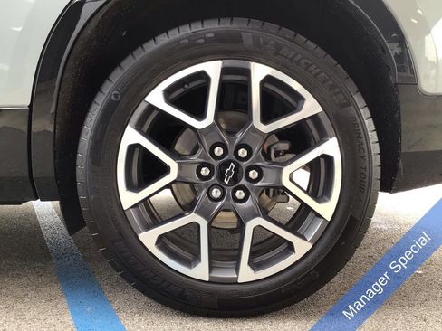 Used 2024 Chevrolet Blazer RS w/ LPO, Floor Liner Package FWD image 18