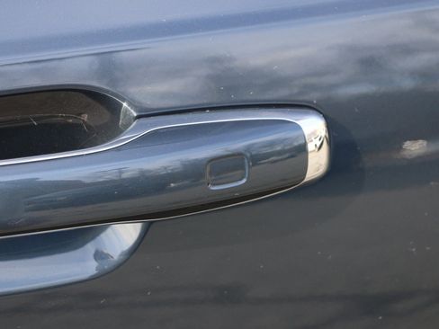 Used 2021 Volvo XC90 T8 Inscription image 15