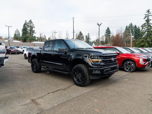 Used 2024 Ford F150 XLT w/ Mobile Office Package image 26