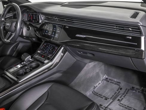 Used 2021 Audi Q8 Prestige w/ Prestige Package image 49