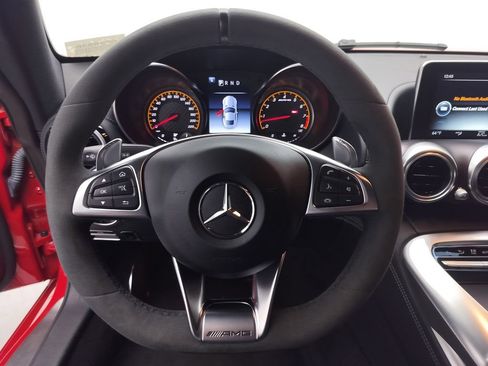 Used 2018 Mercedes-Benz AMG GT S image 9