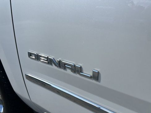 Used 2020 GMC Yukon Denali w/ Open Road Package AWD/4WD image 33